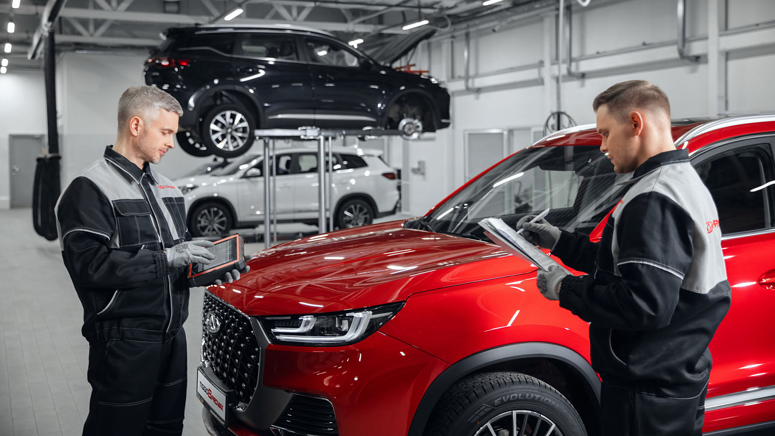 Доверяйте ТО официальным дилерам Chery